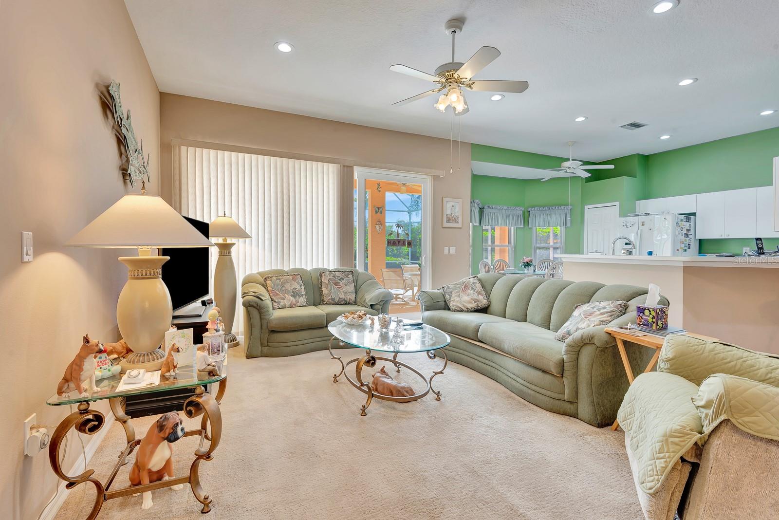 6835 WINSLOW ST, SARASOTA, FL, 34243