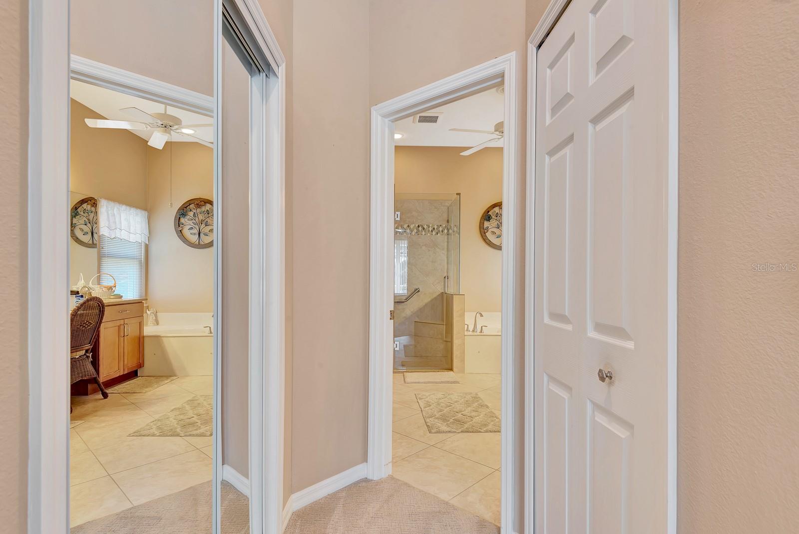 6835 WINSLOW ST, SARASOTA, FL, 34243
