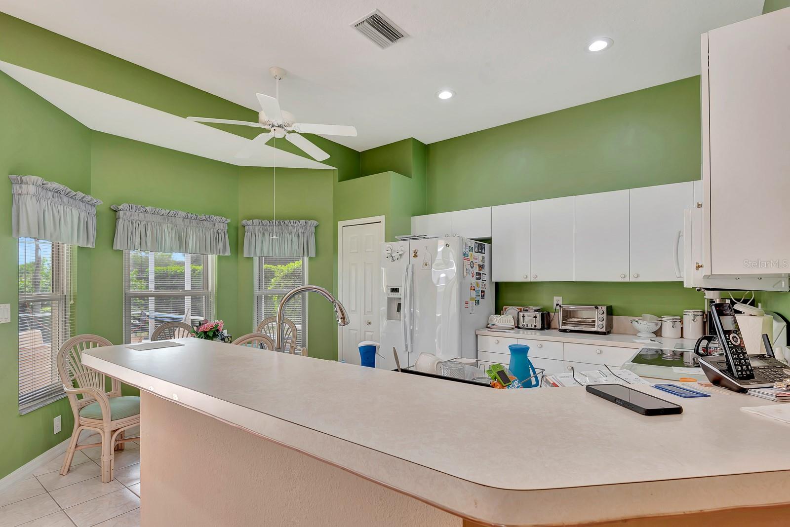 6835 WINSLOW ST, SARASOTA, FL, 34243
