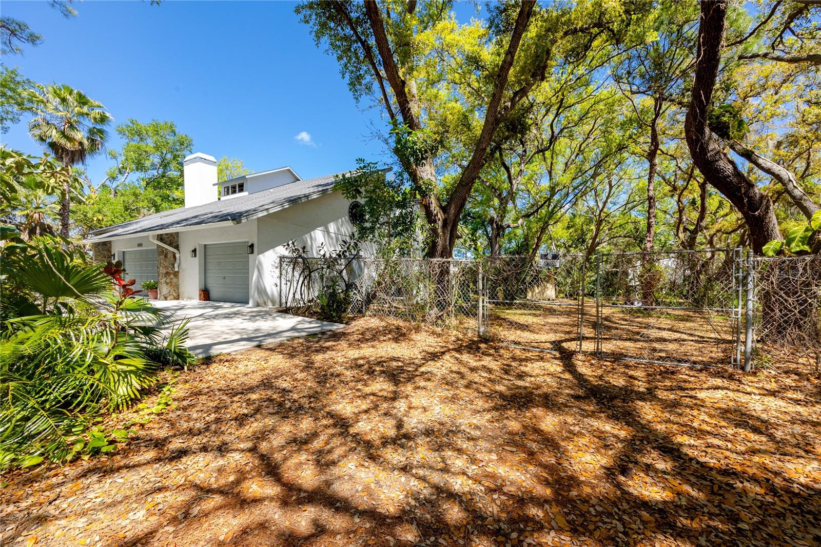 9753 78TH AVE N, SEMINOLE, FL, 33777