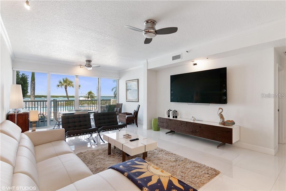 615 DREAM ISLAND RD #107, LONGBOAT KEY, FL, 34228