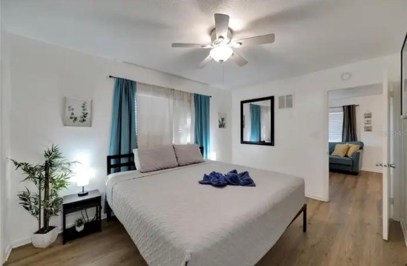 4513 W MCELROY AVE, TAMPA, FL, 33611