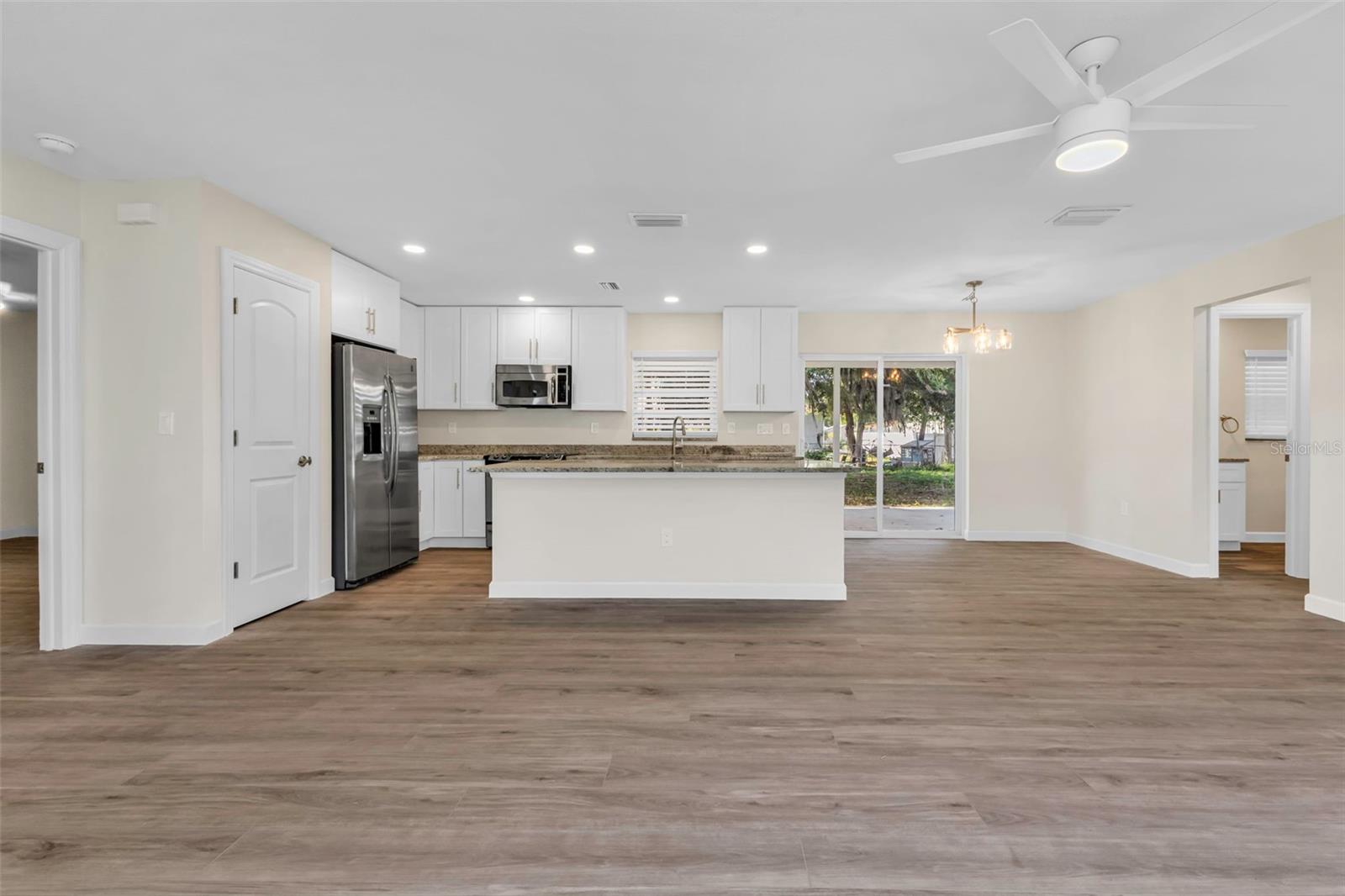 21025 PEACHLAND BLVD, PORT CHARLOTTE, FL, 33954