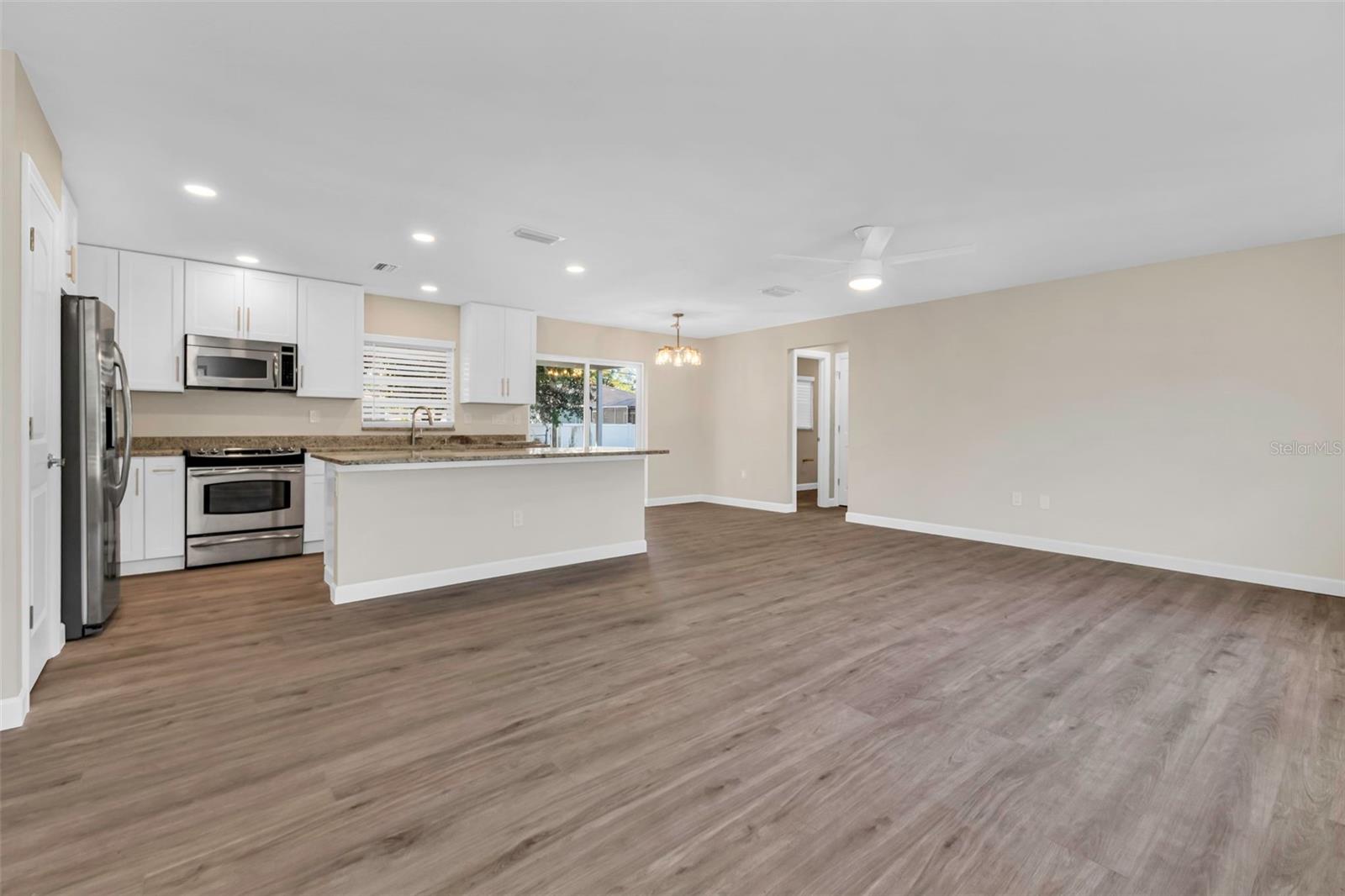 21025 PEACHLAND BLVD, PORT CHARLOTTE, FL, 33954