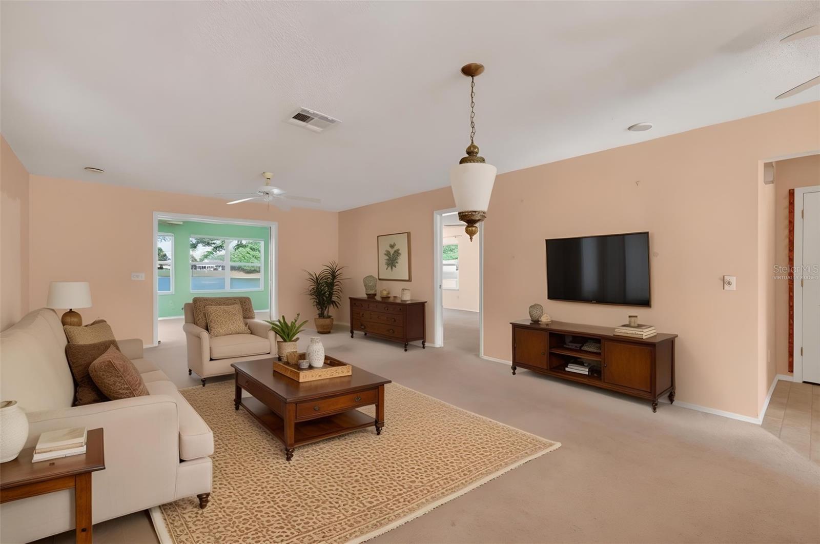 930 CAMINO DEL REY DR, THE VILLAGES, FL, 32159