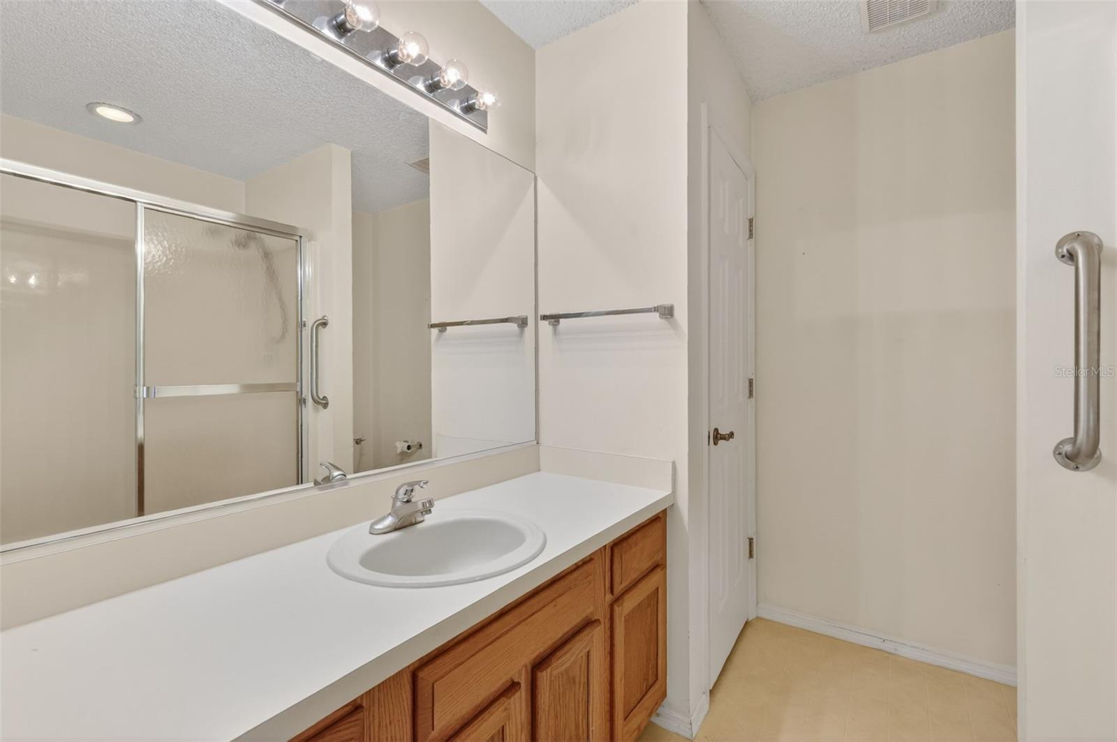 930 CAMINO DEL REY DR, THE VILLAGES, FL, 32159