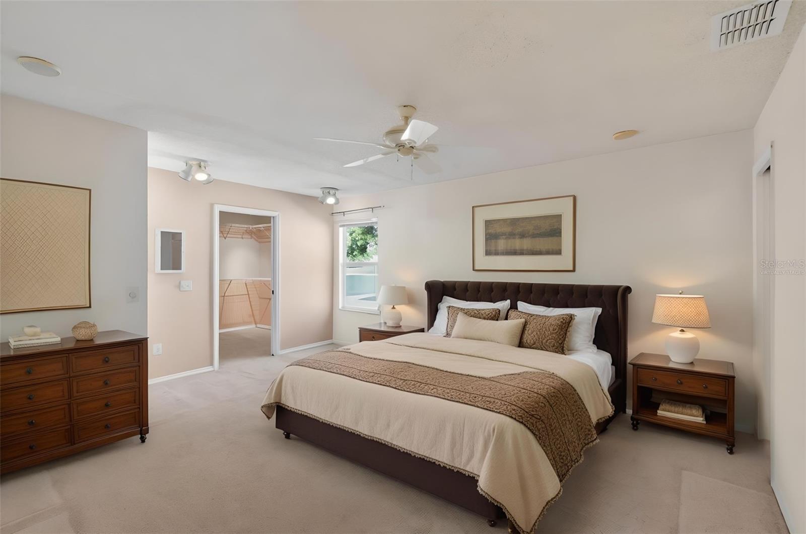 930 CAMINO DEL REY DR, THE VILLAGES, FL, 32159