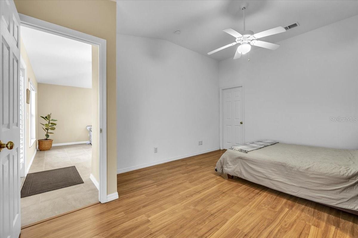 8571 GASSNER WAY, LEHIGH ACRES, FL, 33972