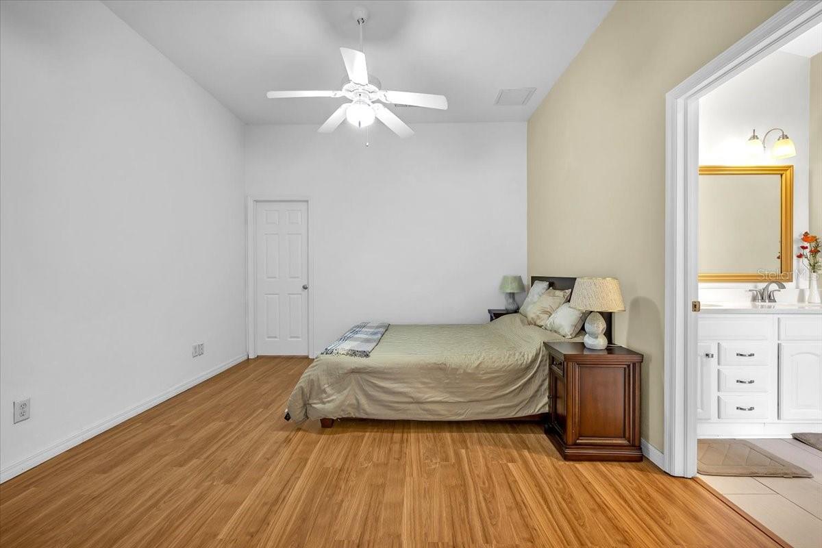 8571 GASSNER WAY, LEHIGH ACRES, FL, 33972
