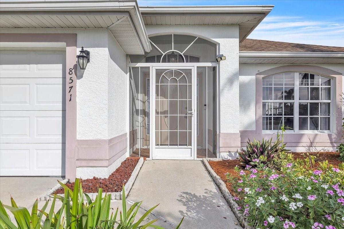 8571 GASSNER WAY, LEHIGH ACRES, FL, 33972