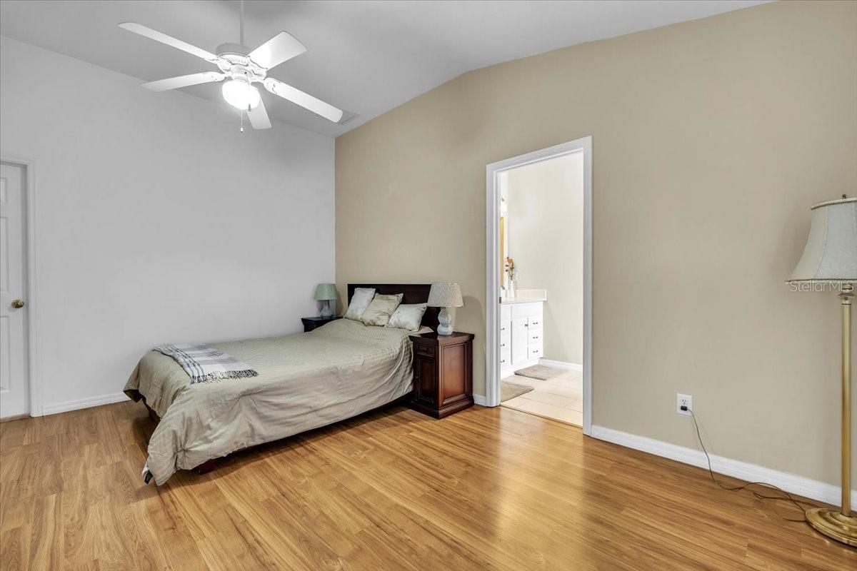 8571 GASSNER WAY, LEHIGH ACRES, FL, 33972