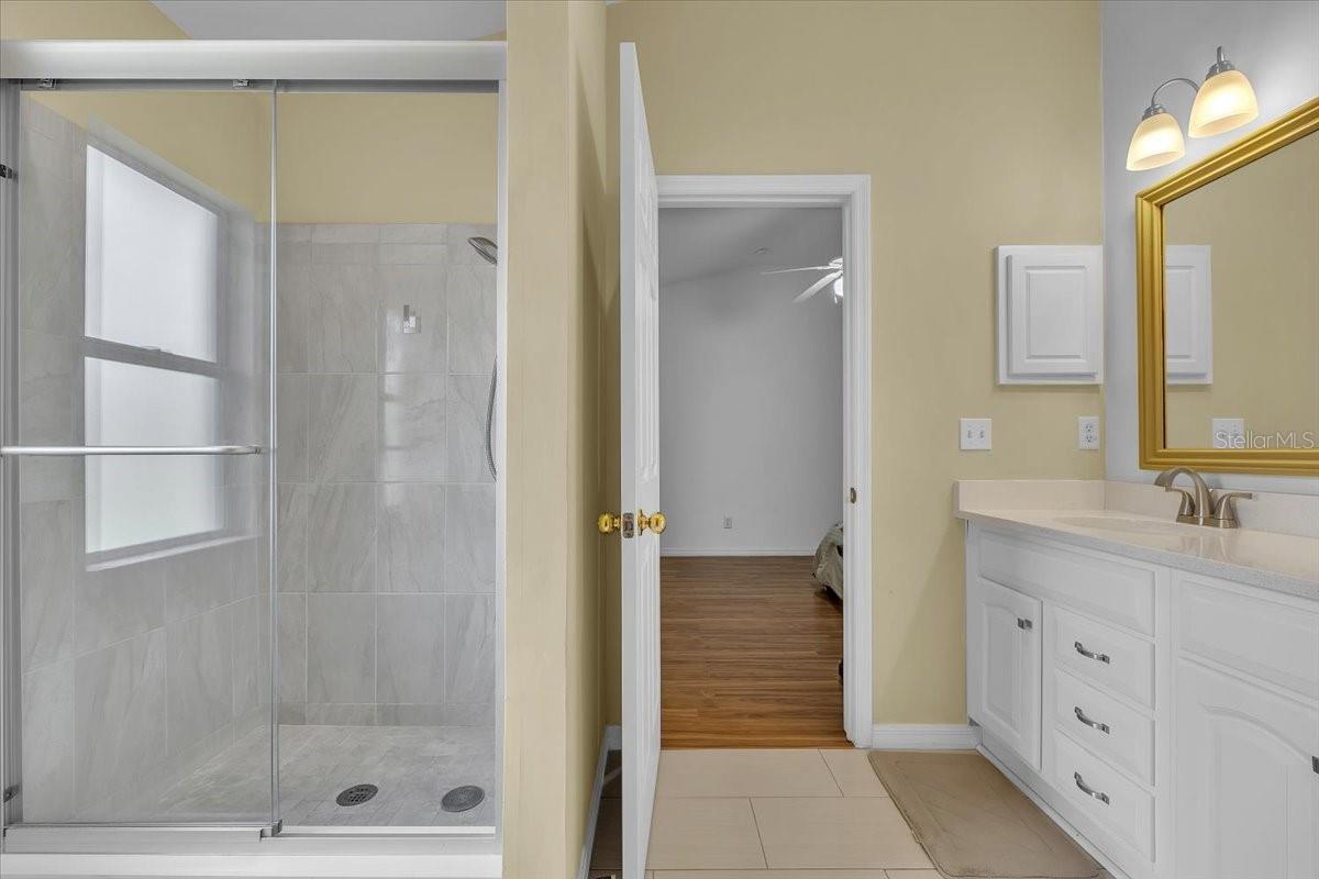 8571 GASSNER WAY, LEHIGH ACRES, FL, 33972