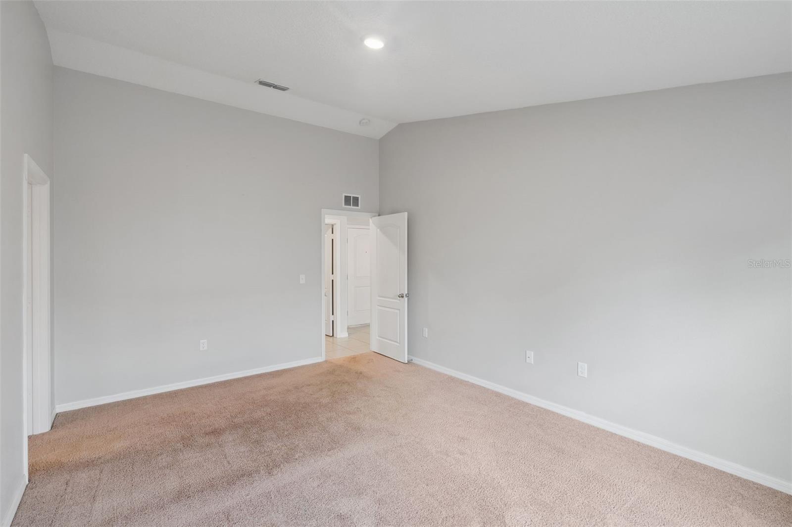 12019 INDIAN GRASS WAY, LEESBURG, FL, 34788