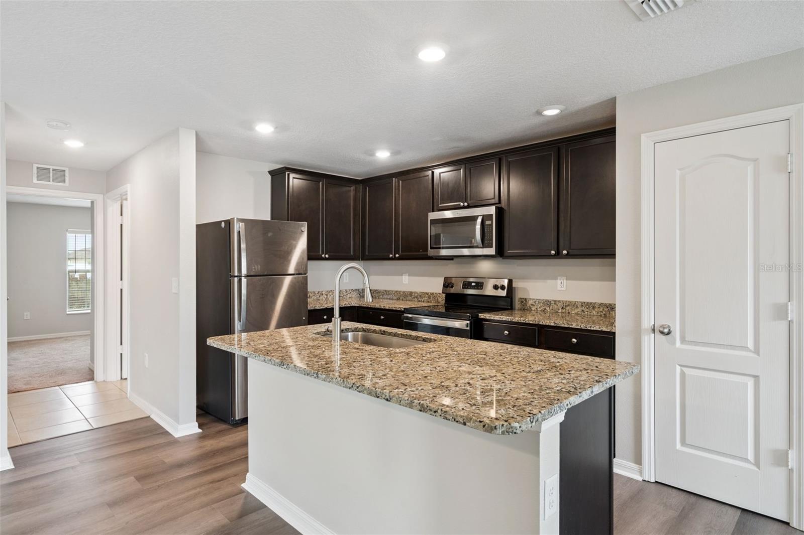 12019 INDIAN GRASS WAY, LEESBURG, FL, 34788