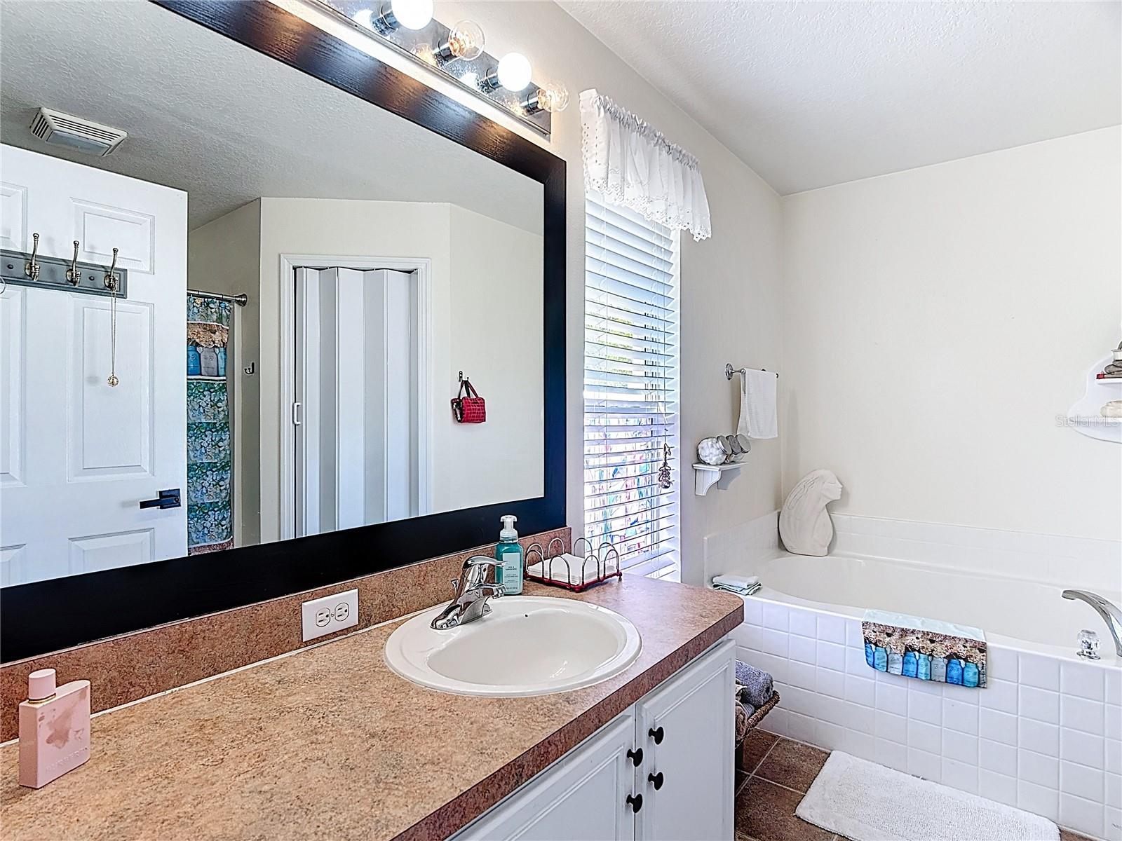 233 VERBENA ST, DAVENPORT, FL, 33837