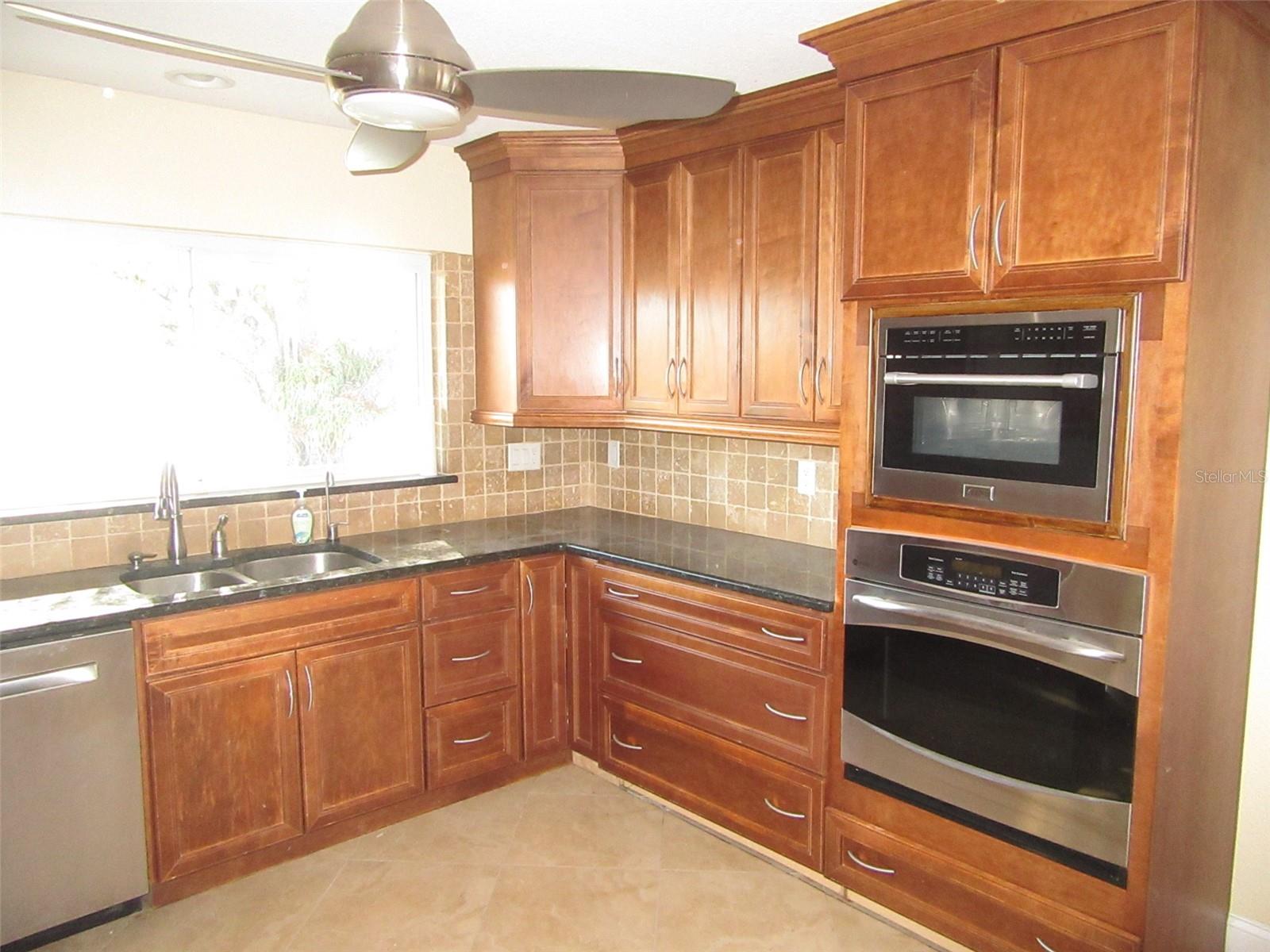 4429 CREWS CT, PORT CHARLOTTE, FL, 33952