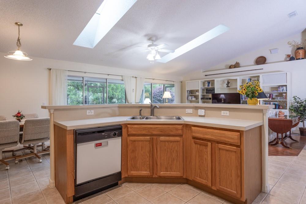 5 WHETSTONE LN, PALM COAST, FL, 32164