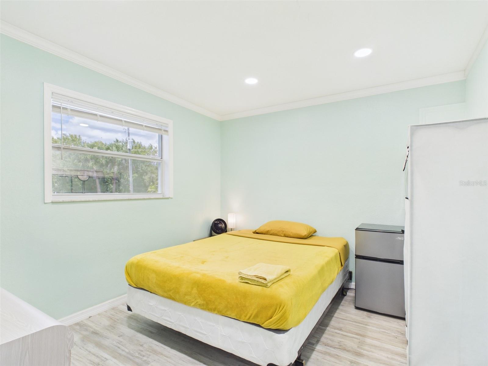 420 GREENWICH AVE NW, PORT CHARLOTTE, FL, 33952