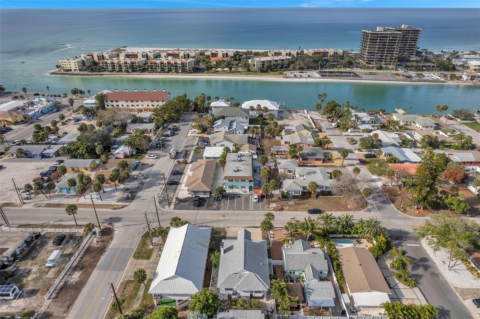 7615 COQUINA WAY, ST PETE BEACH, FL, 33706