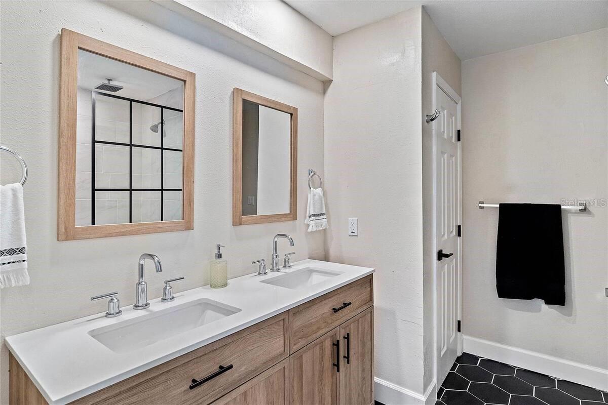 7615 COQUINA WAY, ST PETE BEACH, FL, 33706