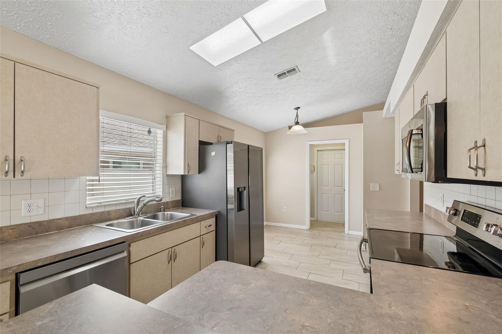 7904 FLORADORA DR, NEW PORT RICHEY, FL, 34654
