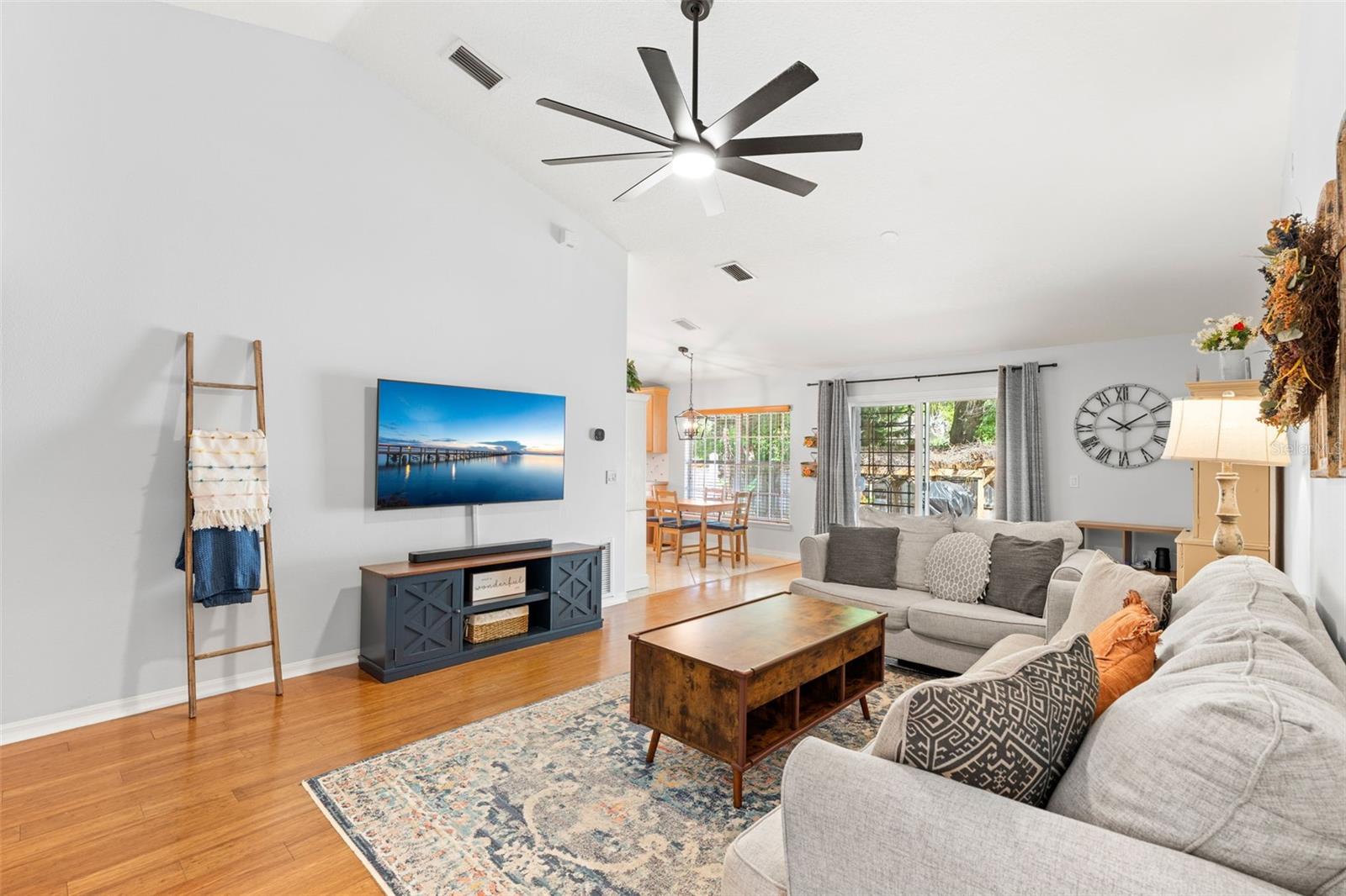 870 CARLSON DR, ORLANDO, FL, 32804