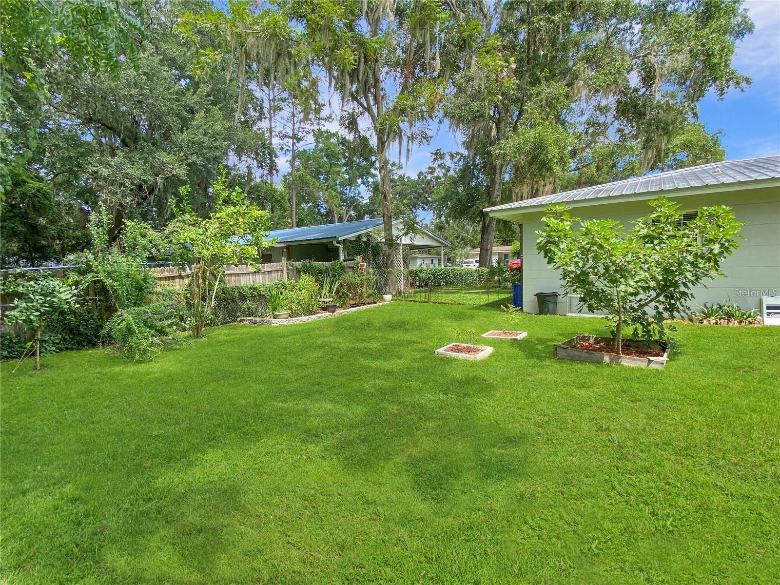 228 SE OAK HILL ST, LAKE CITY, FL, 32025