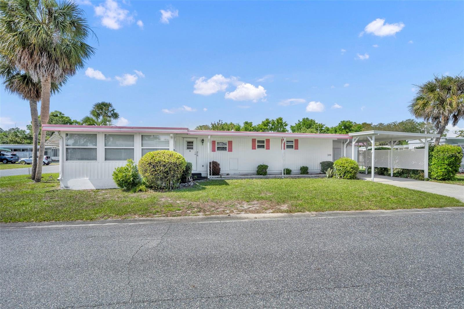 270 PALAI AVE, LEESBURG, FL, 34788