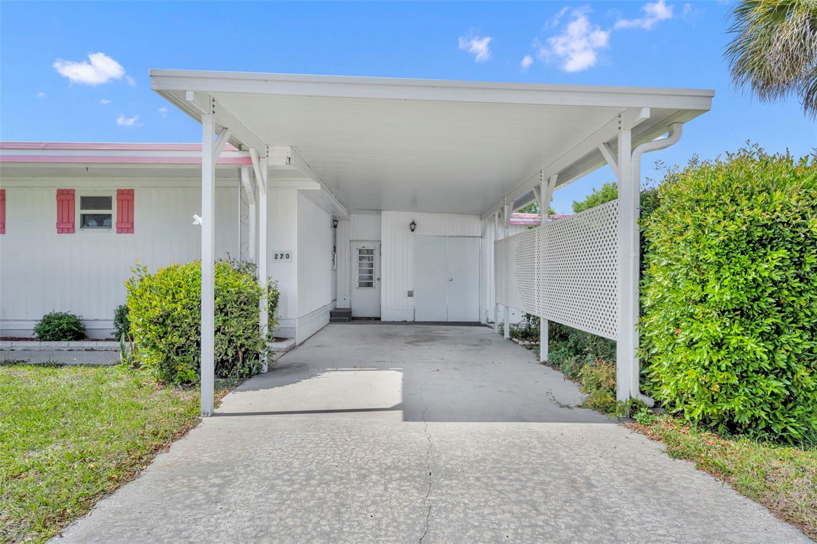 270 PALAI AVE, LEESBURG, FL, 34788