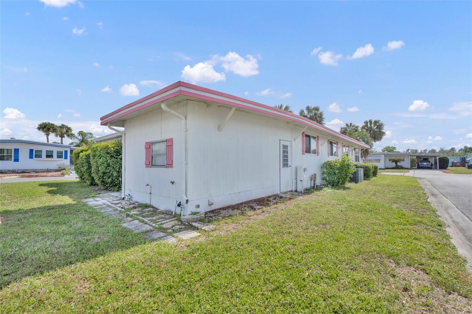 270 PALAI AVE, LEESBURG, FL, 34788