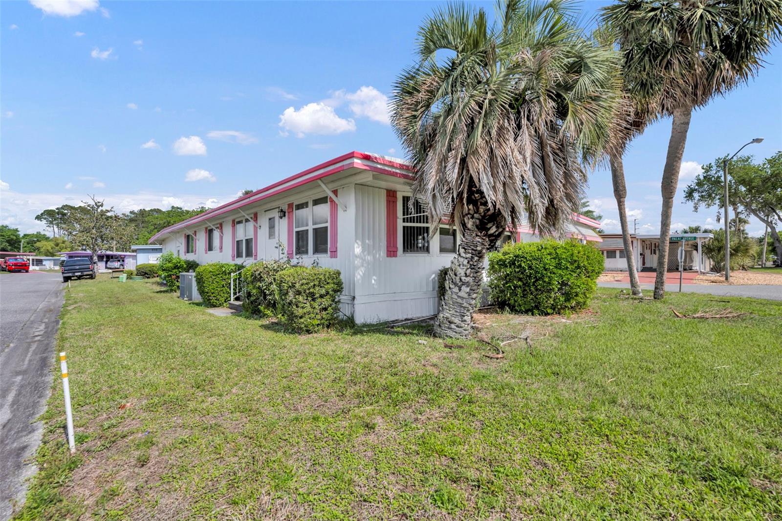 270 PALAI AVE, LEESBURG, FL, 34788