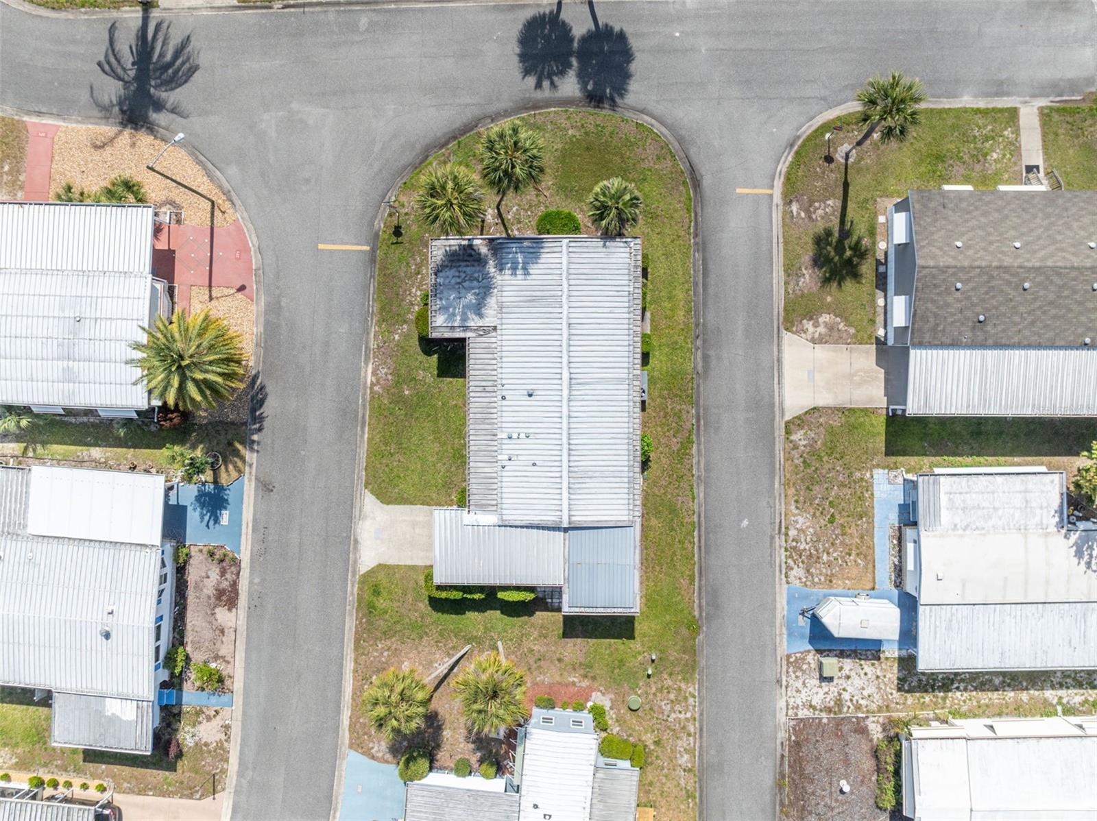 270 PALAI AVE, LEESBURG, FL, 34788