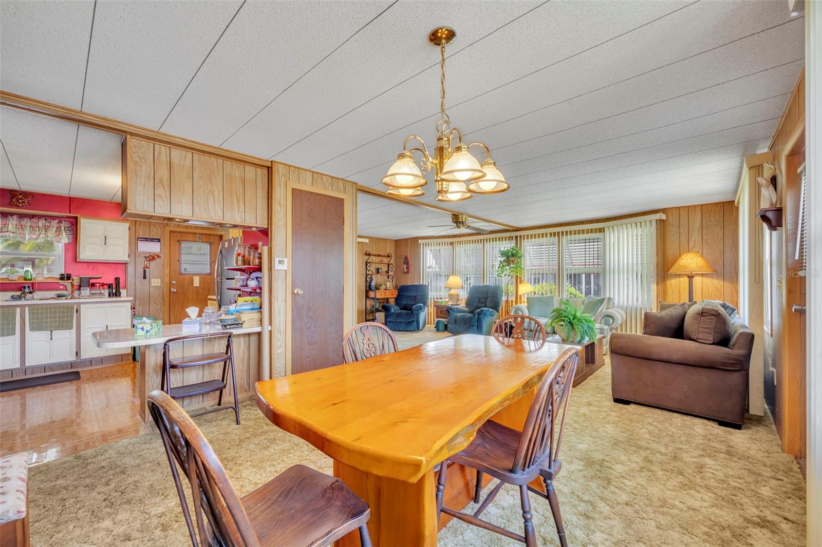 270 PALAI AVE, LEESBURG, FL, 34788