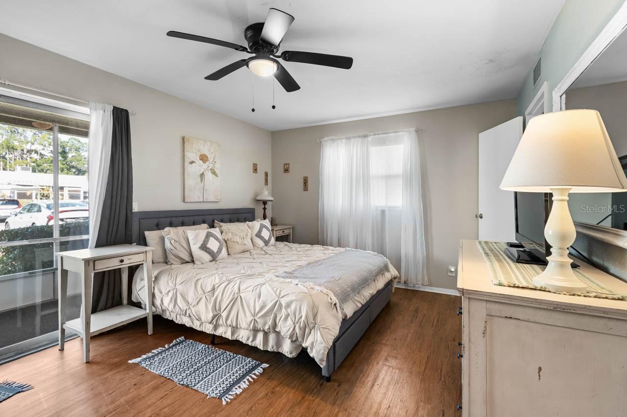 1802 BEDFORD TER #182, SUN CITY CENTER, FL, 33573