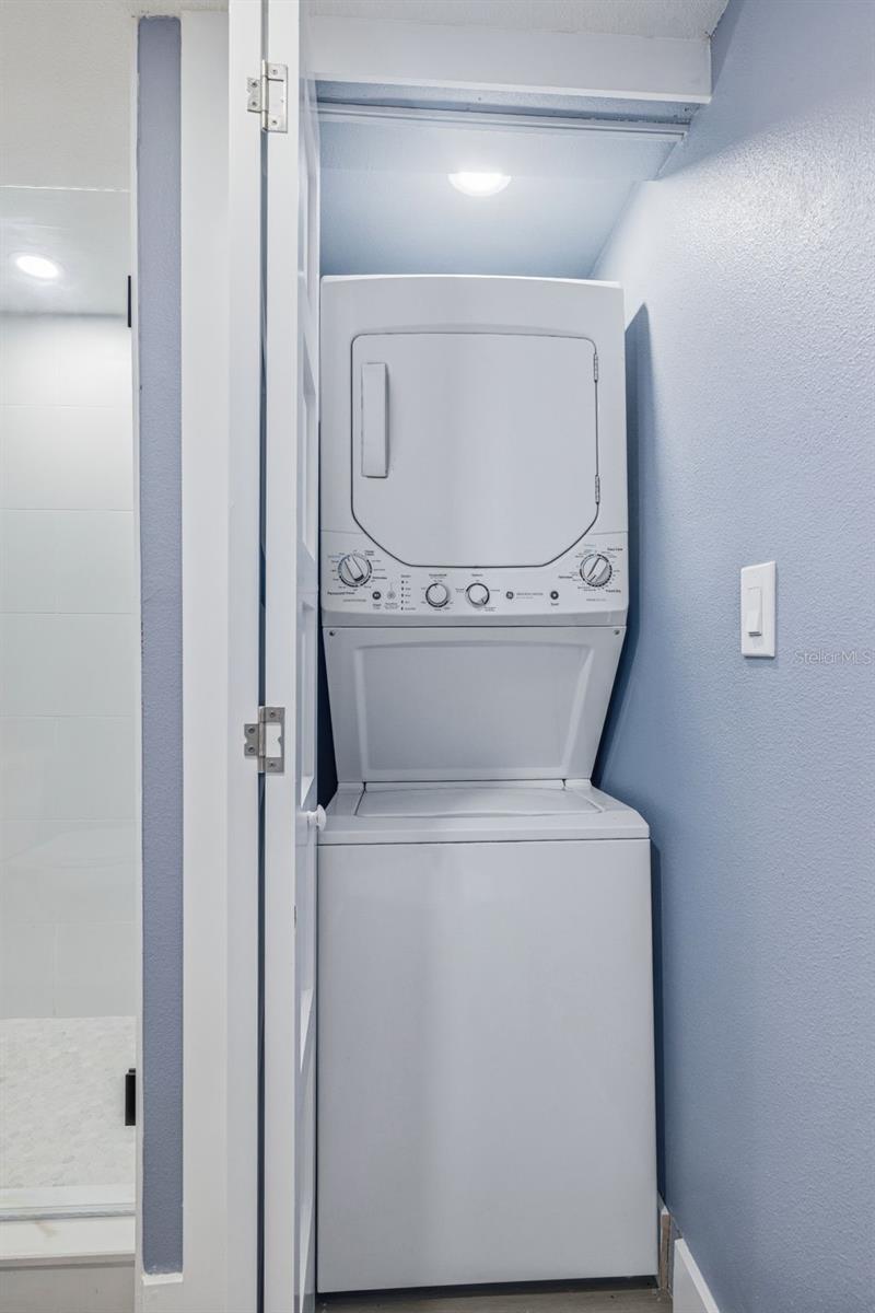 Washer and dryer in laundry closet