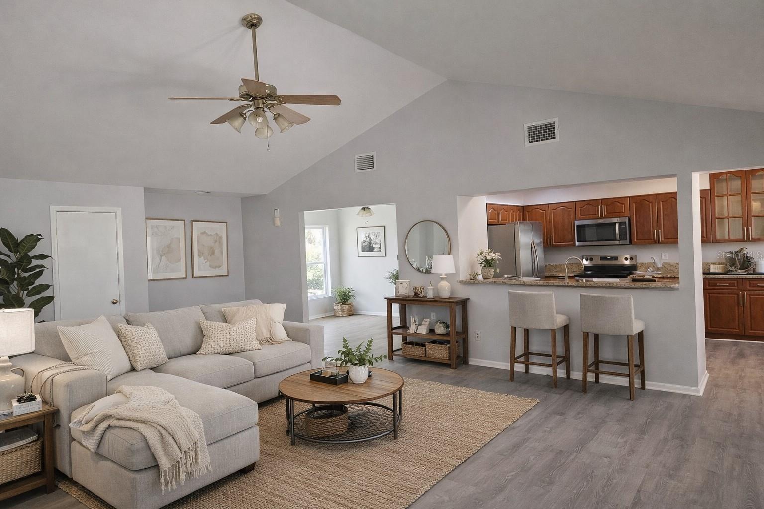 16007 PENNINGTON RD, TAMPA, FL, 33624