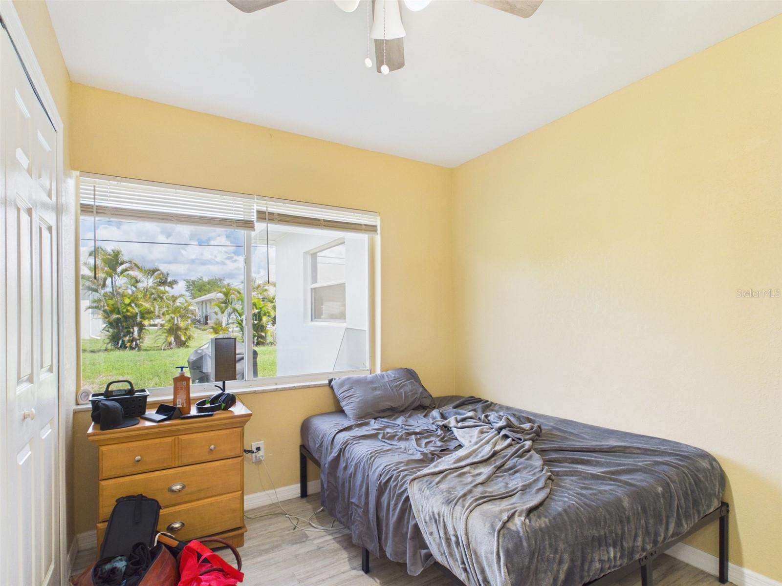 420 GREENWICH AVE NW, PORT CHARLOTTE, FL, 33952