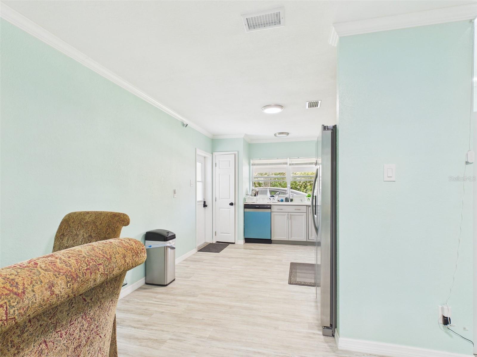 420 GREENWICH AVE NW, PORT CHARLOTTE, FL, 33952