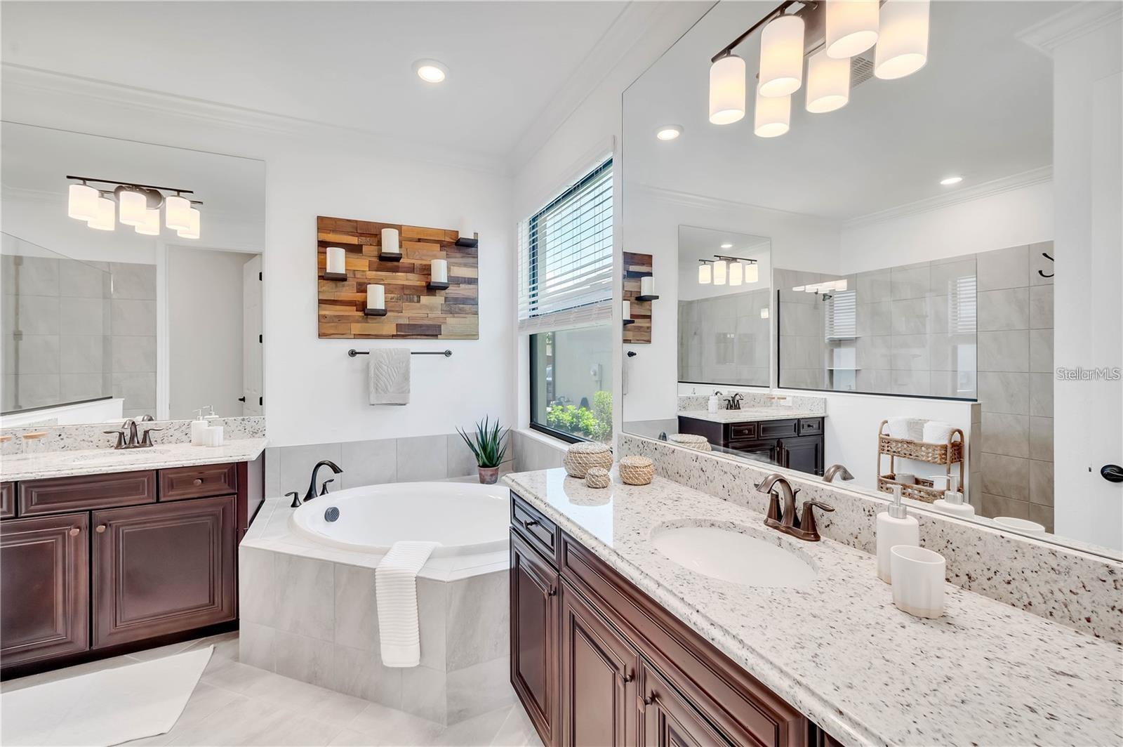 5822 BRANDON RUN, BRADENTON, FL, 34211