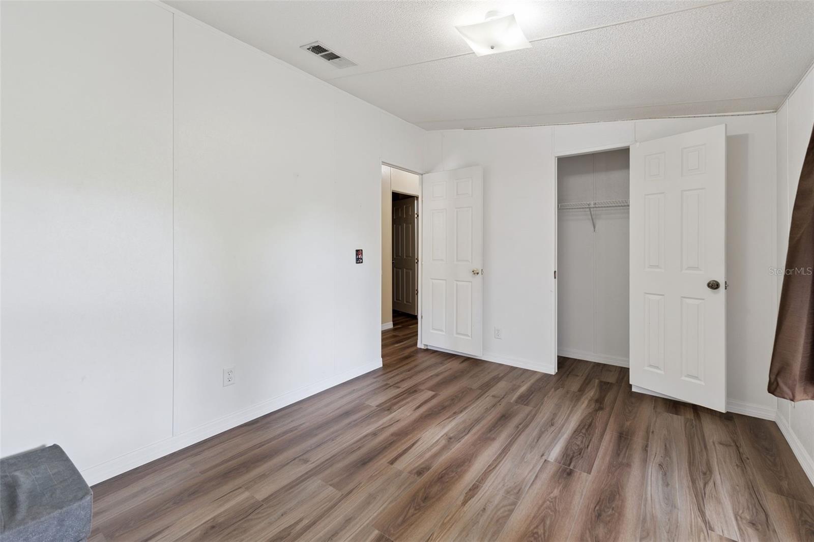 33601 TAMMY LN, WESLEY CHAPEL, FL, 33543