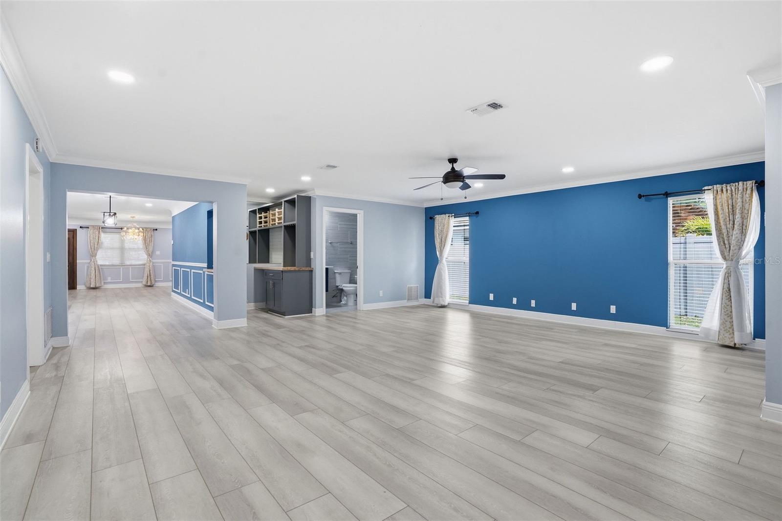 2121 PARK ST N, ST PETERSBURG, FL, 33710