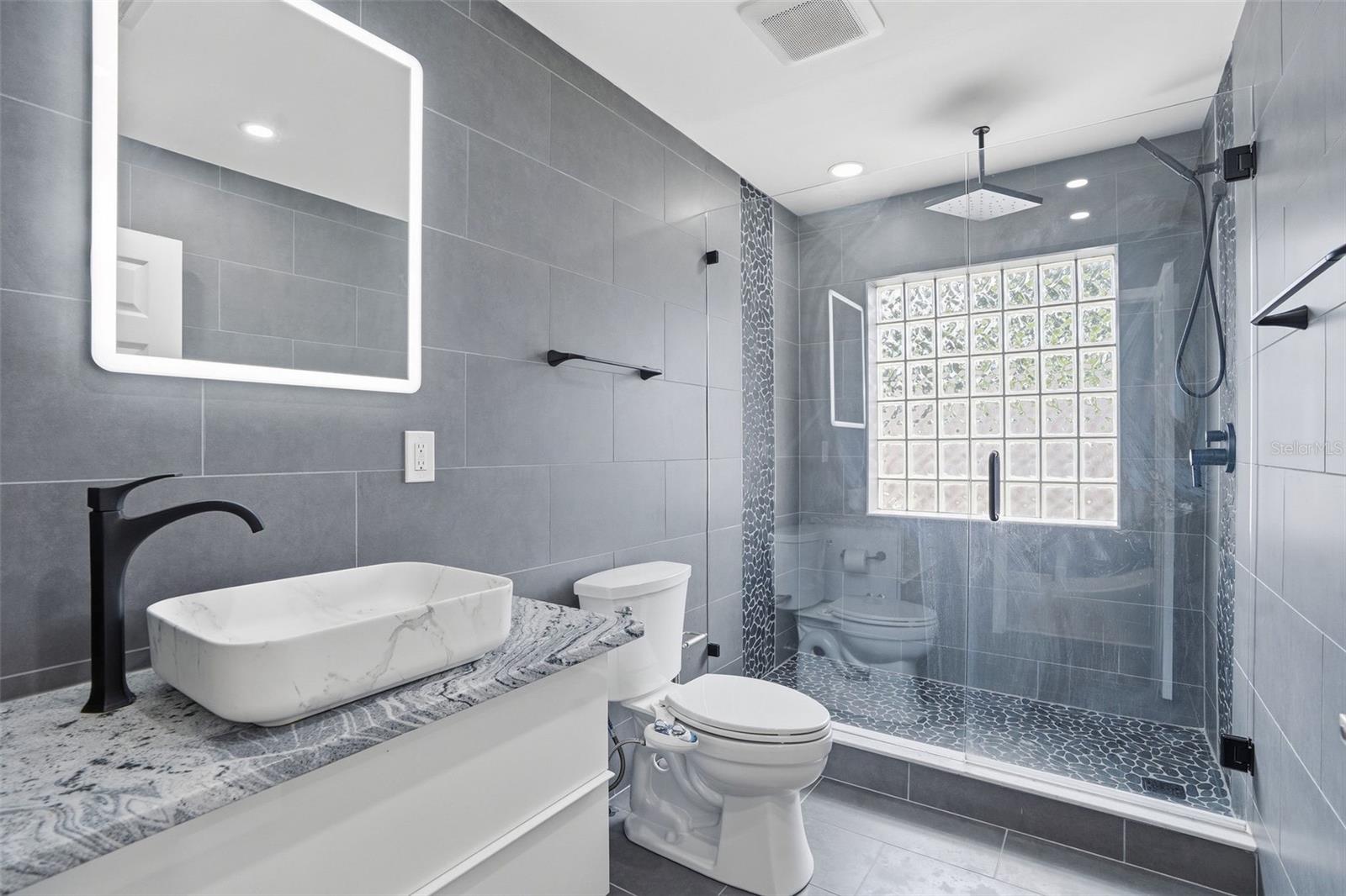 2121 PARK ST N, ST PETERSBURG, FL, 33710