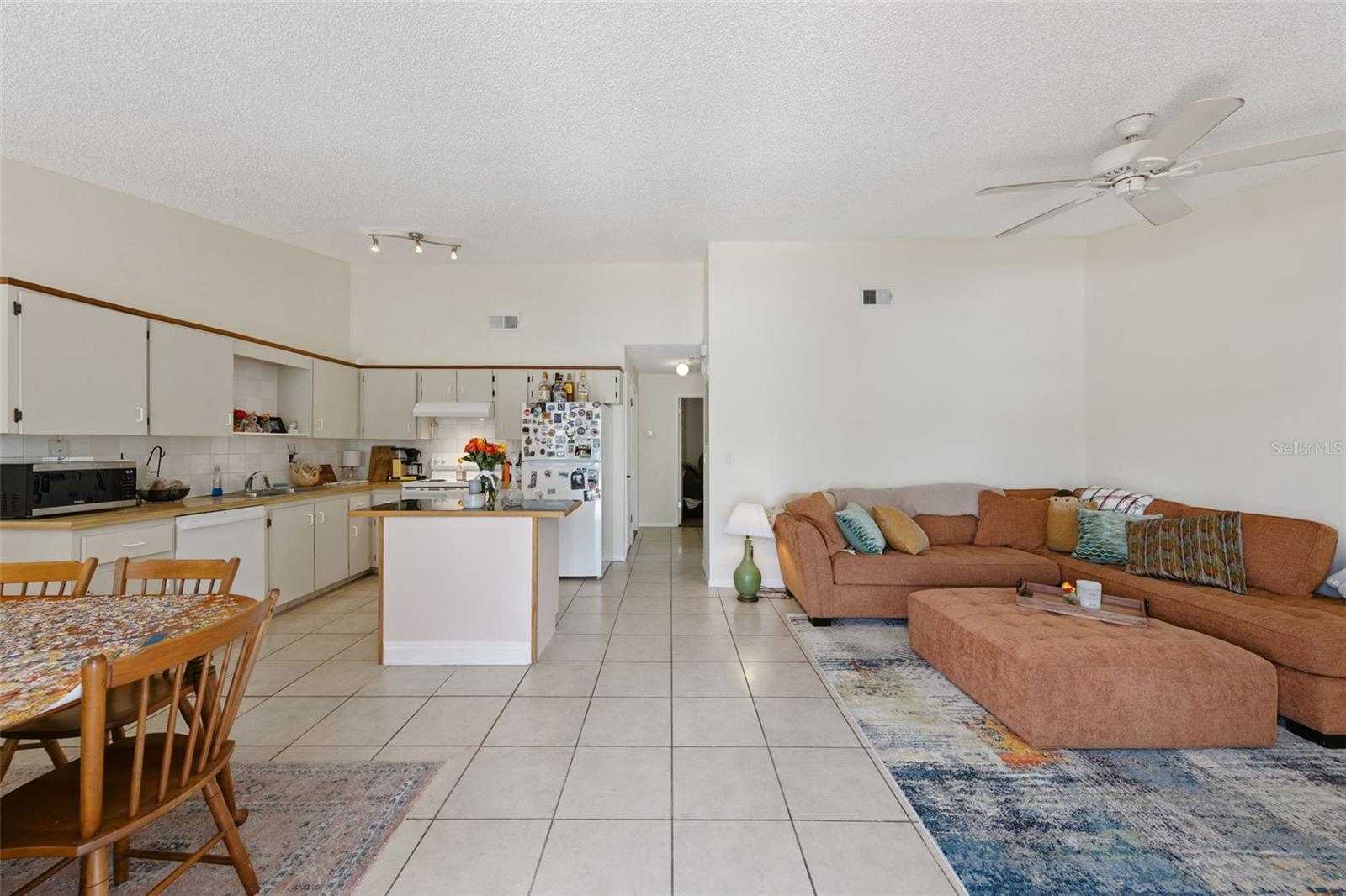 220 RIDGECREST LOOP, MINNEOLA, FL, 34715