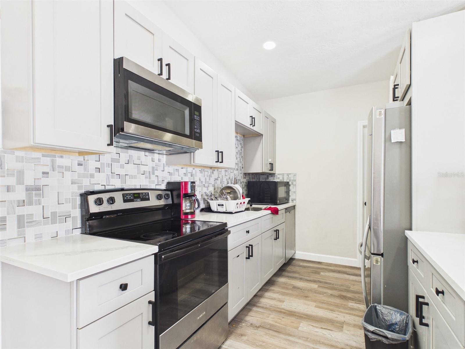 22040 FELTON AVE, PORT CHARLOTTE, FL, 33952