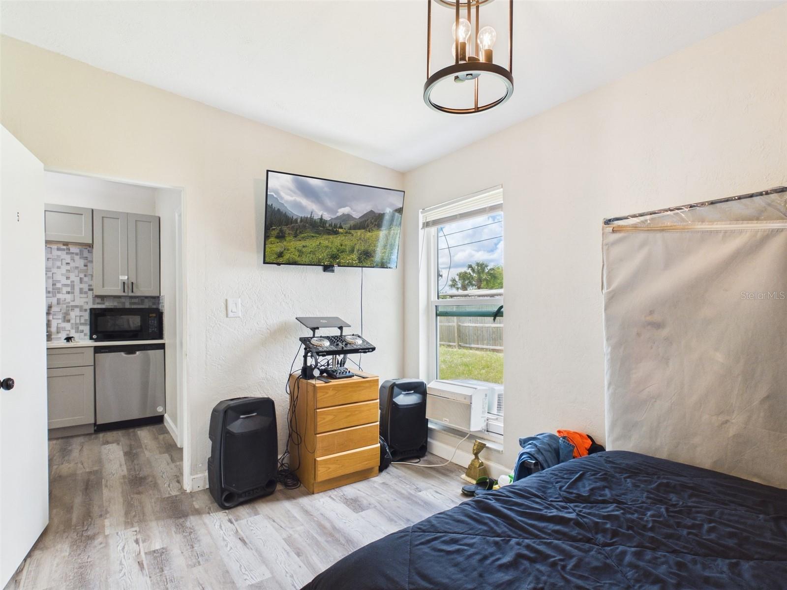 22040 FELTON AVE, PORT CHARLOTTE, FL, 33952