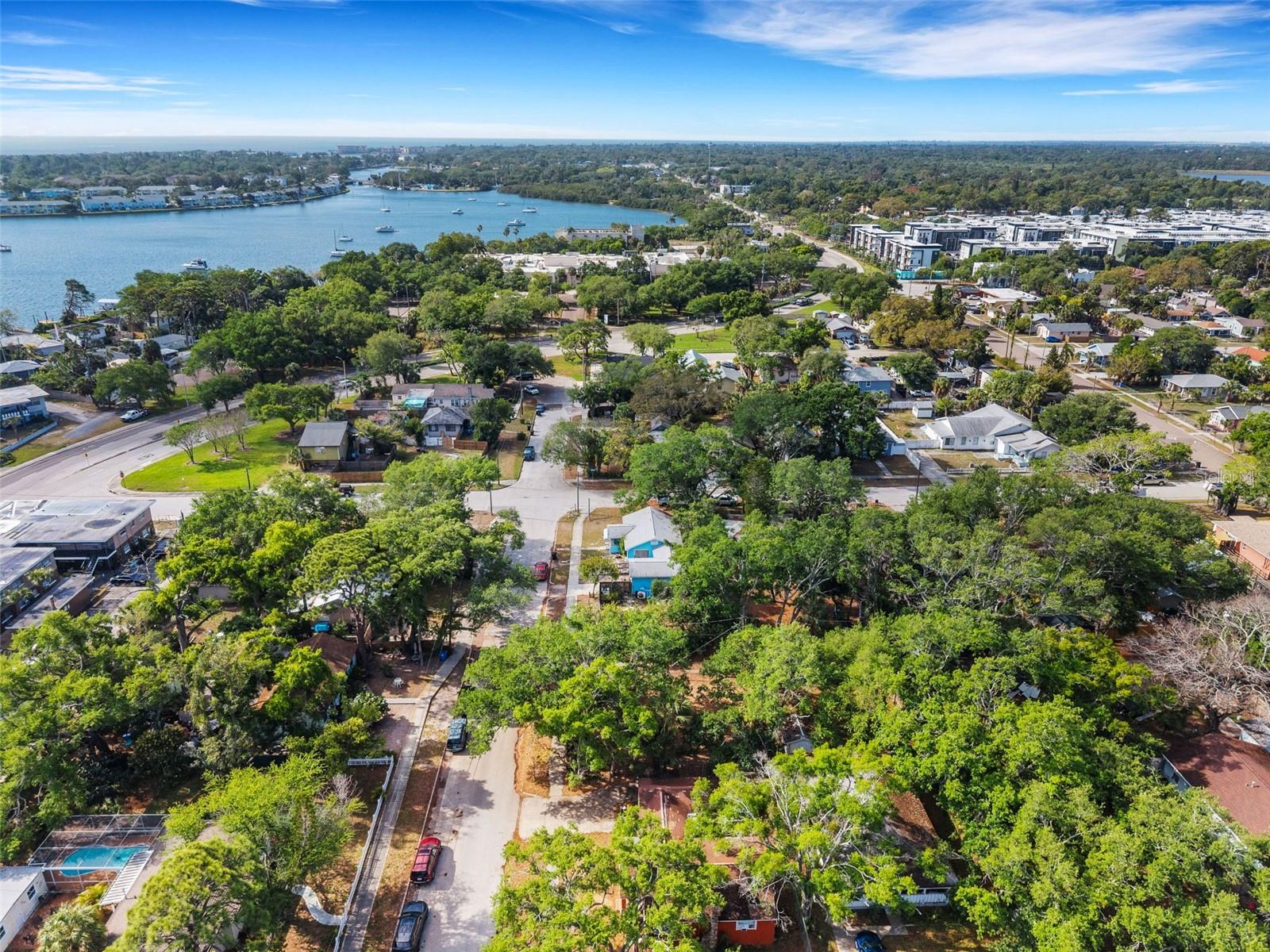 2715 5TH ST S, ST PETERSBURG, FL, 33705