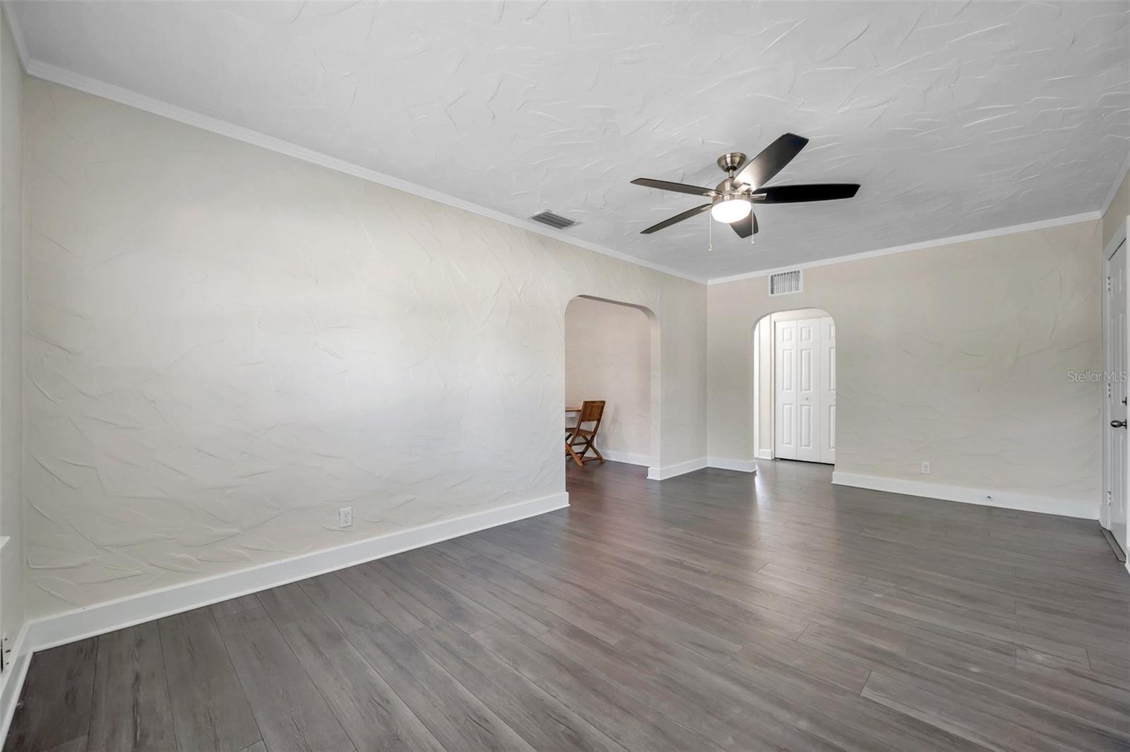 4000 10TH AVE N, ST PETERSBURG, FL, 33713