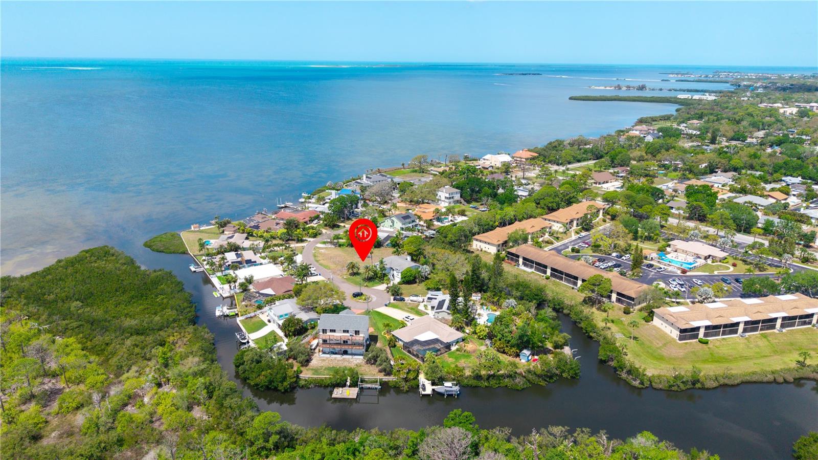 1121 S FLORIDA AVE, TARPON SPRINGS, FL, 34689
