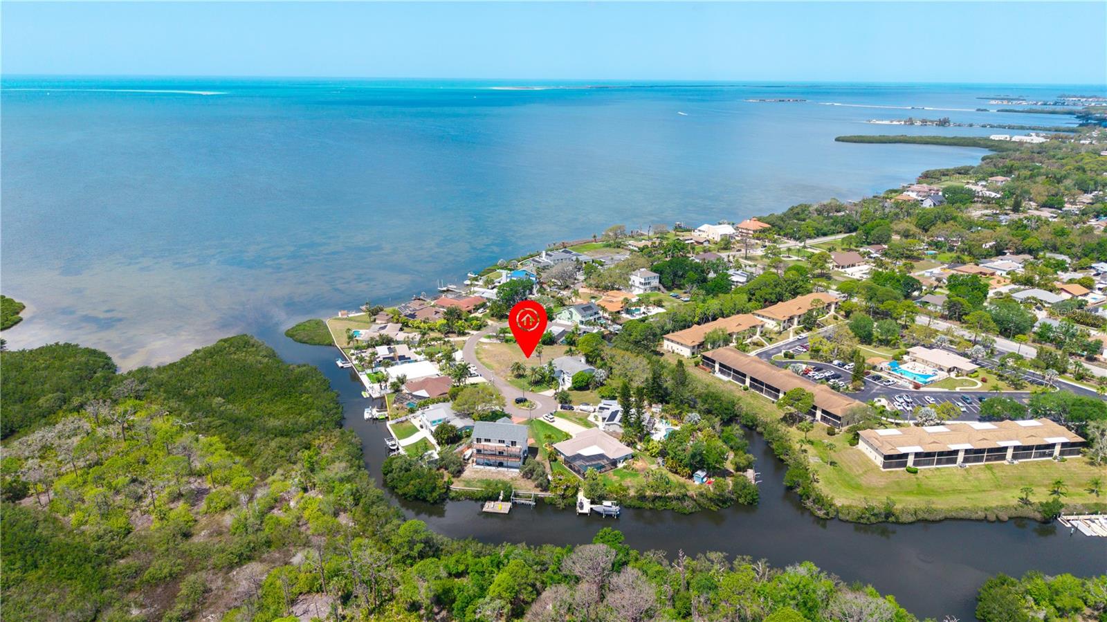 1121 S FLORIDA AVE, TARPON SPRINGS, FL, 34689