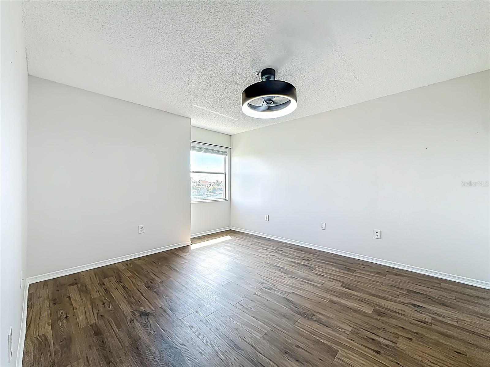 2400 FEATHER SOUND DR #933, CLEARWATER, FL, 33762